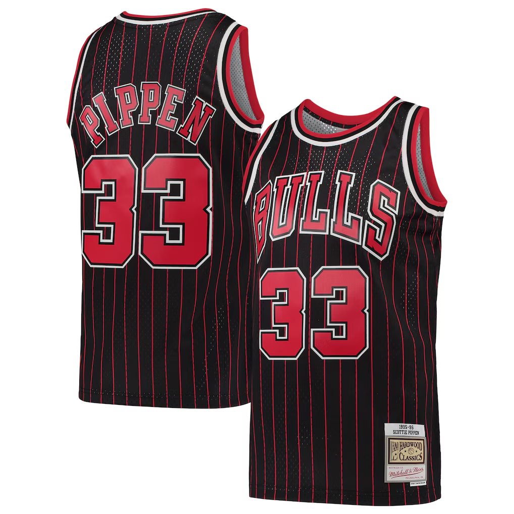tuec C.Bulls #33 Scottie Pippen Mitchell & Ness Black Hardwood Classics Swingman Jerseys