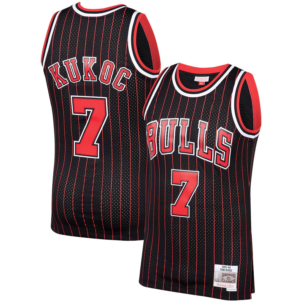 tuec C.Bulls #7 Toni Kukoc Mitchell & Ness Black 1995-96 Hardwood Classics Swingman Jerseys