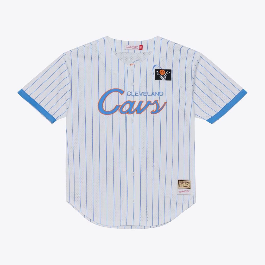 tuec C.Cavaliers Mitchell & Ness White Head Coach Pinstripe Mesh Full-Button Baseball Jerseys